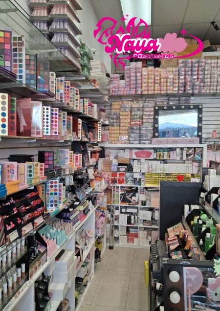 Naya Cosmetics | Your One-Stop Shop for Beauty Supply in LA Downtown – Offering Wholesale and Retail to All U.S. States!