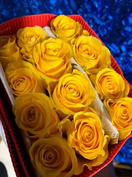 Flower and Roses for sale at the best prices at Micaela's Flowers & Party Supply